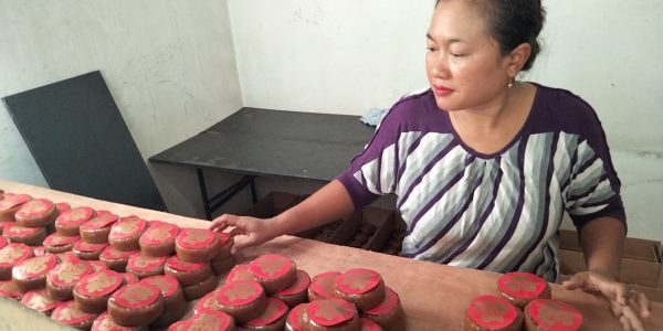 perajin kue keranjang