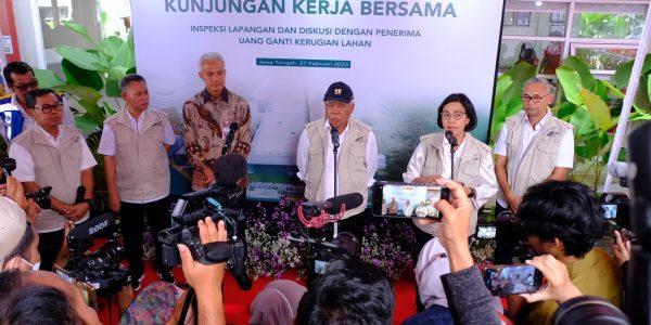 Menkeu Sri Mulyani dan Menteri PUPR