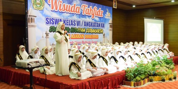 SDIT Nurhidayah Wisuda Tahfidzul Qur'an