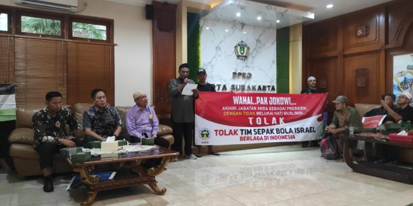 DPRD Solo aksi tolak timnas Israel