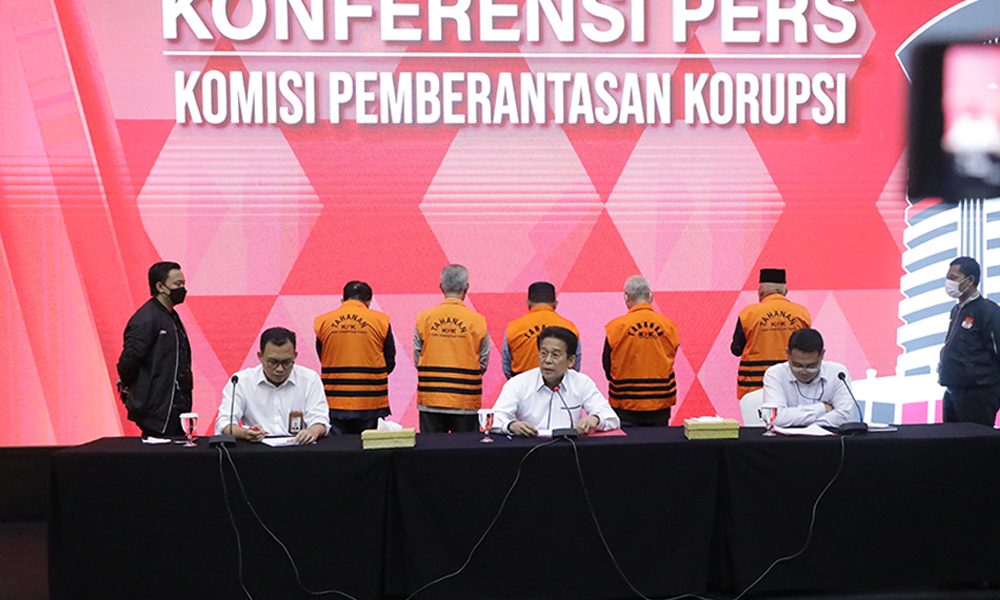 KPK Kembali Tahan 5 Anggota DPRD Jambi