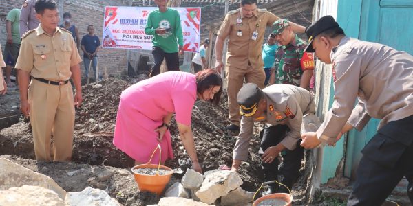 Polres Sukoharjo Bedah Rumah Warga