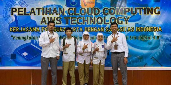 Guru SD Muh 1 Belajar Cloud Computing