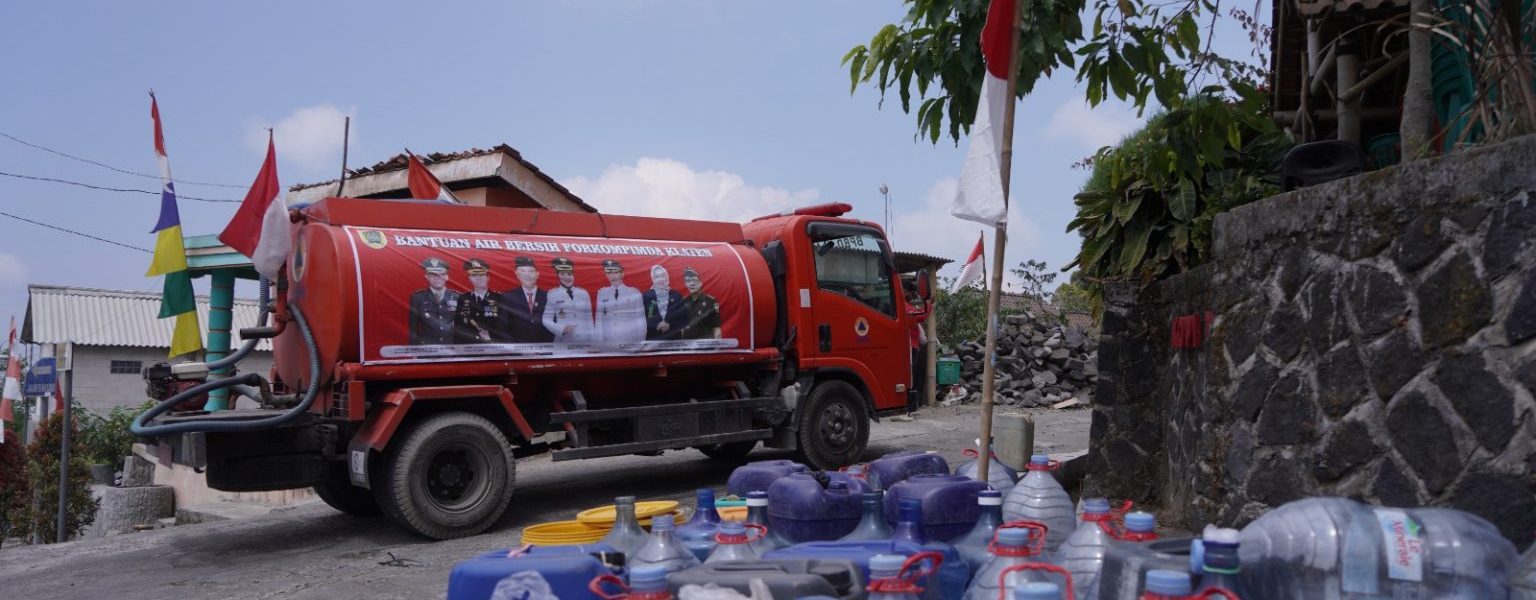 Pemkab Klaten Kirim Air Bersih ke Lereng Merapi