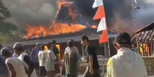 rumah warga wonogiri terbakar