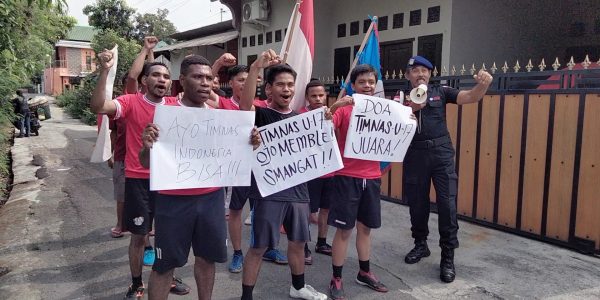 Mahasiswa Akbara dukung timnas