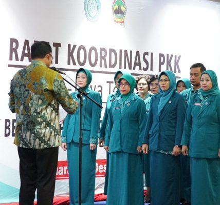 Pengurus pkk se jateng