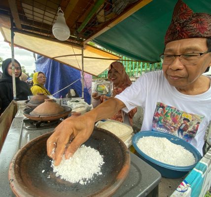 Intip Ketan Camilan Sunan Kudus