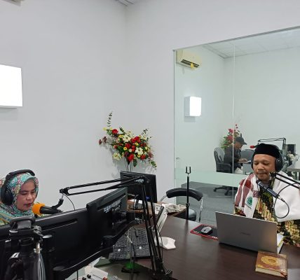 Jatmiko di Radio RRI