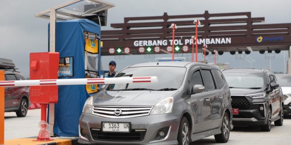 Gerbang tol prambanan