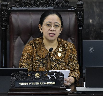Ketua DPR Puan Maharani di Gedung DPR