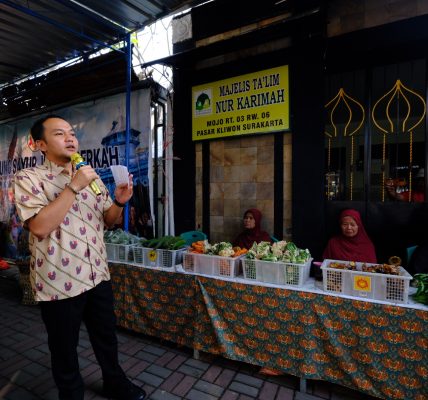 Respati di Kampung Sayur